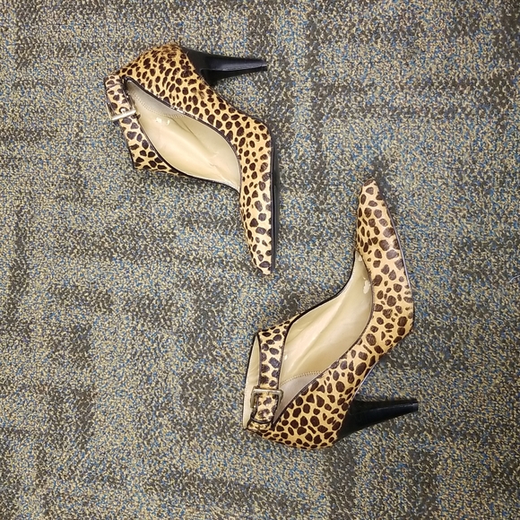 Nine West high heel Leopard print shoes 7.5 - Picture 5 of 9